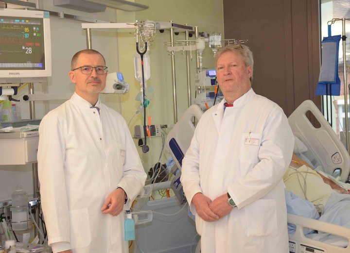Zwei Chefärzte des Diakonie Krankenhauses